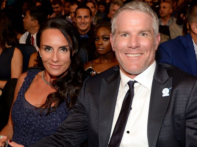 Brett Favre and his beautiful wife Deanna Favre